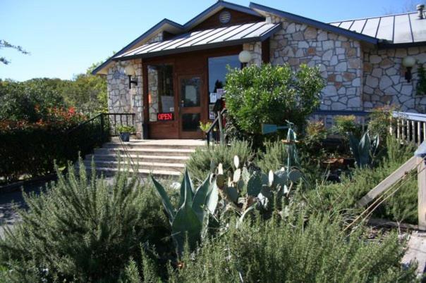 River Oak Inn And Restaurant Bandera Exterior foto